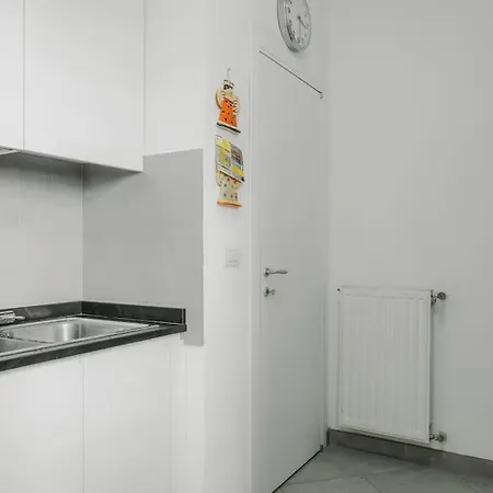 Wonderful House Near The Sea