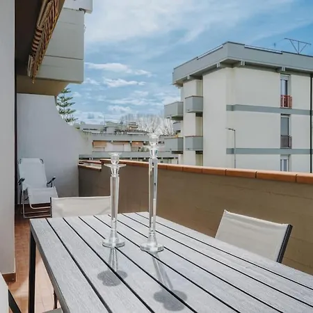 Wonderful House Near The Sea Apartment Viareggio