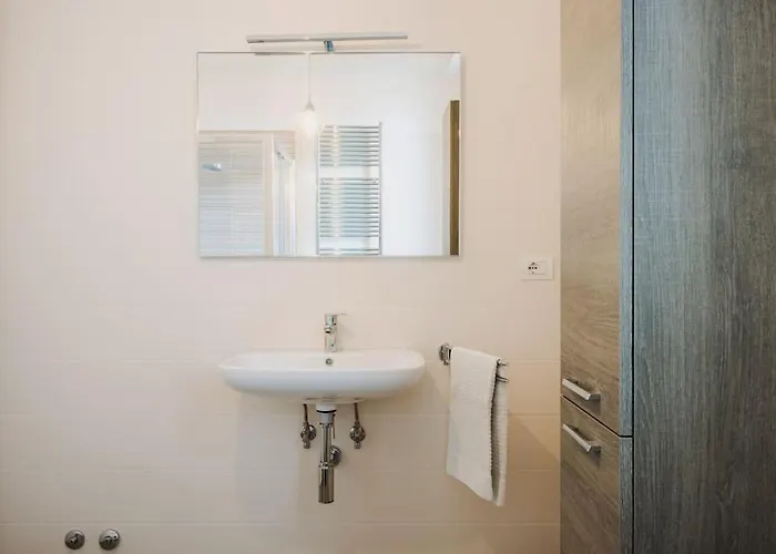 Wonderful House Near The Sea В'яреджо