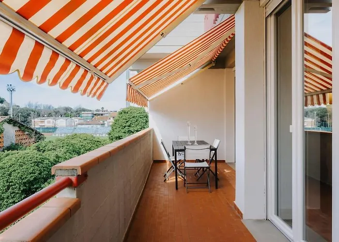 Апартаменти Wonderful House Near The Sea